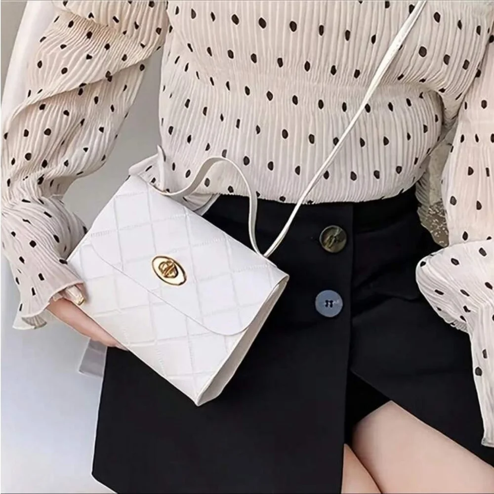 ⚠️Clearance Mini White Embossed Shoulder / Crossbody Bag - Picture 6 of 7